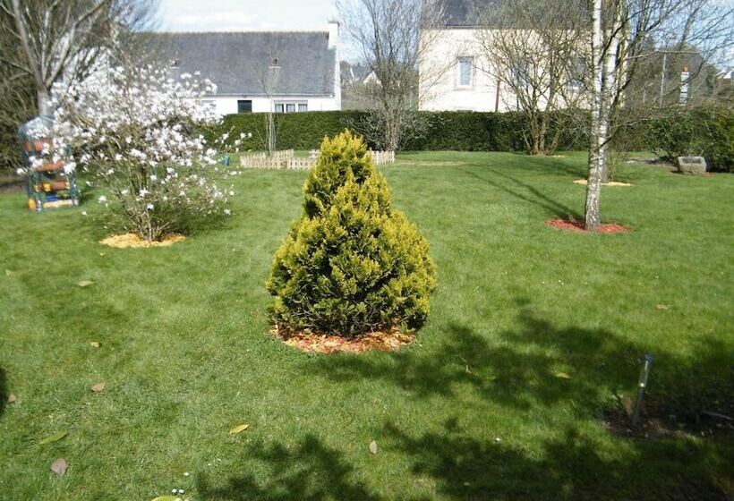 בית מלון כפרי Auberge Saint Thegonnec