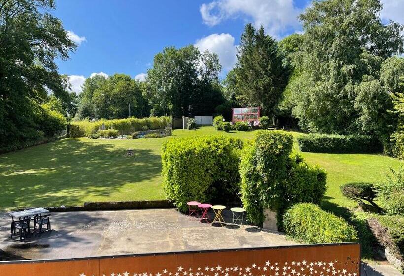 酒店 Logis Hôtel Restaurant Le Commerce