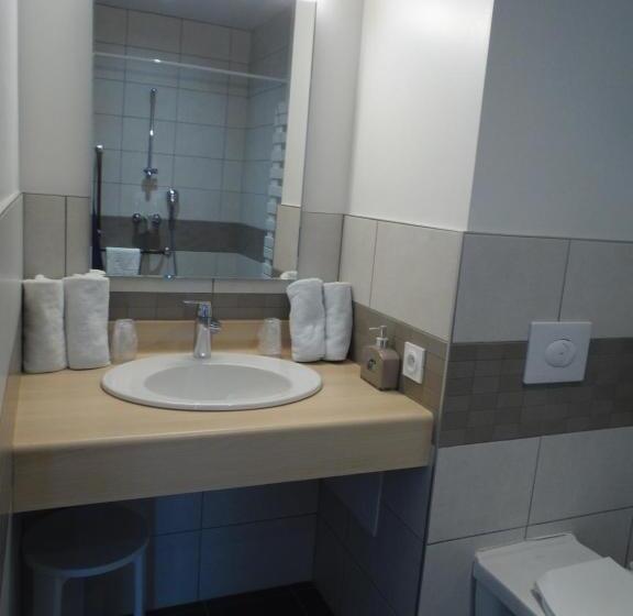 בית מלון כפרי Hôtel Du Petit Matelot