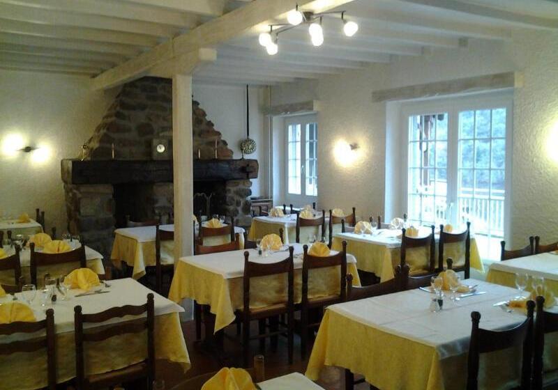 ホテル La Cremaillere