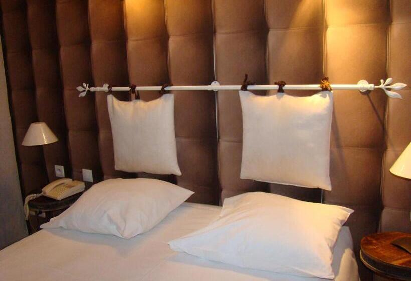 호텔 Logis Hôtel Restaurant Le Castel Fleuri