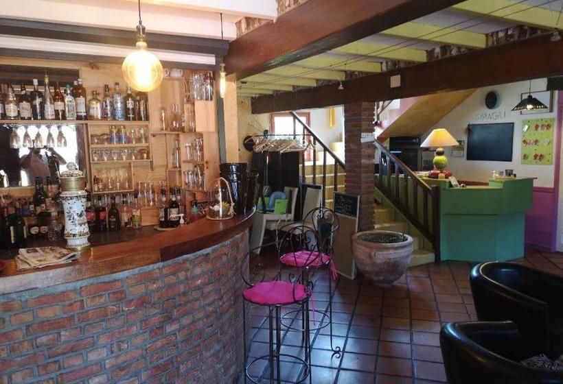 ホテル L'eolienne