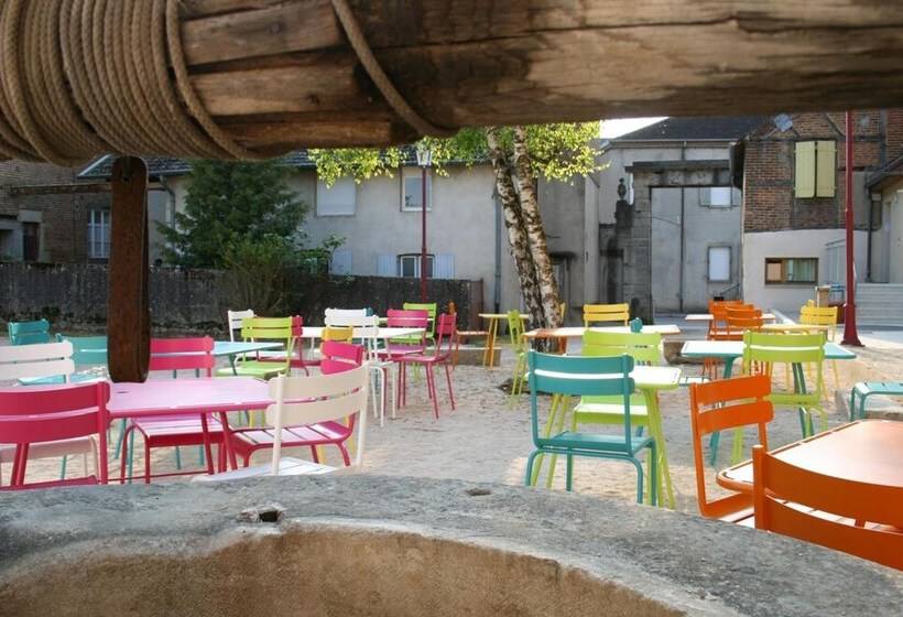 فندق Logis Hostellerie Bressane