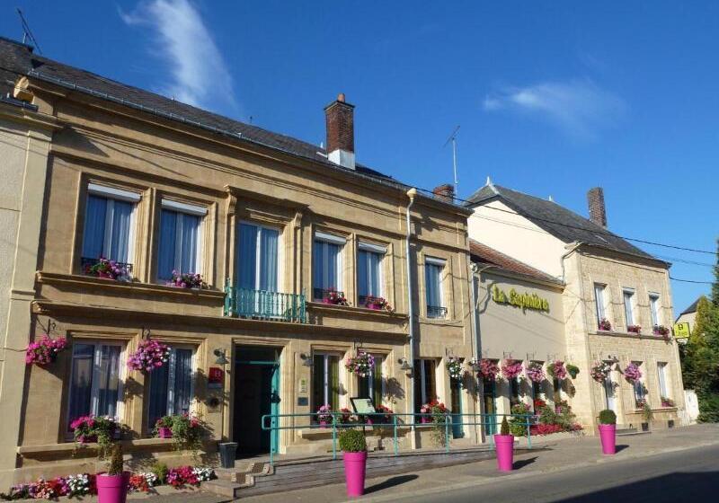 فندق Logis La Sapinière