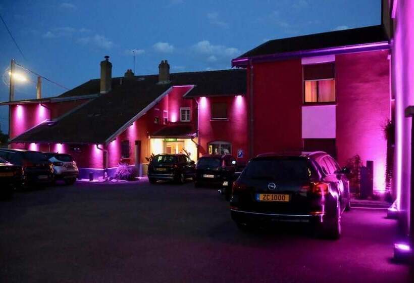 酒店 Relais Vosgien   Hôtel Restaurant La Table De Sophia