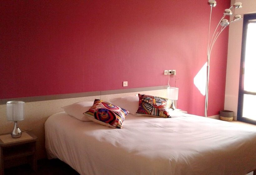 Отель Restaurant Le Capricorne