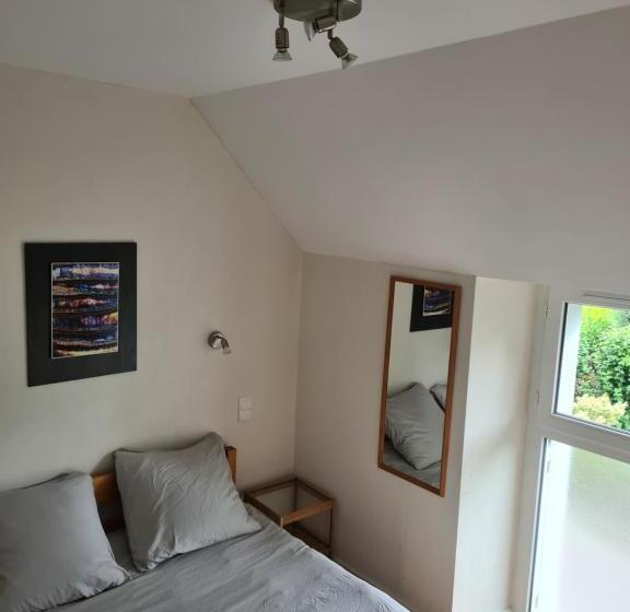 בית מלון כפרי Saint Julien Aux Bois