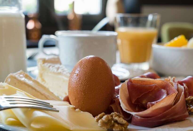 호텔 The Originals Boutique, Hôtel La Colonne De Bronze, Saintvalérysursomme