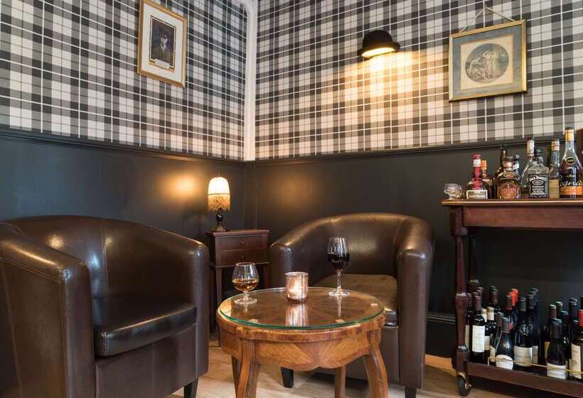 호텔 The Originals Boutique, Hôtel La Colonne De Bronze, Saintvalérysursomme