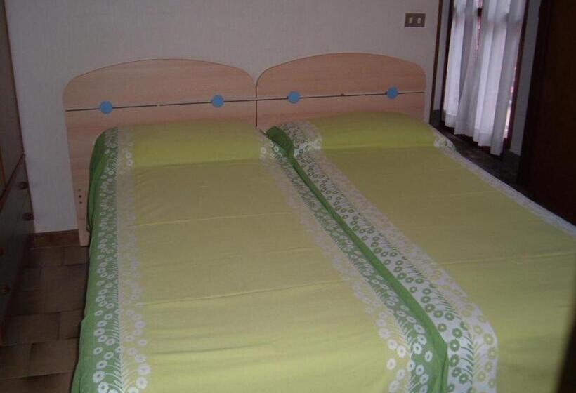 مُتل Albergo Luca