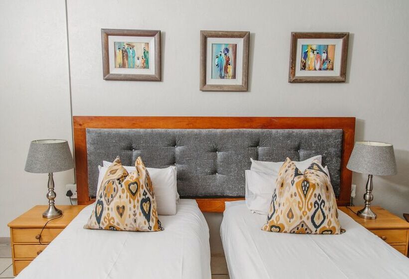 Bed and Breakfast Biweda Nguni Lodge