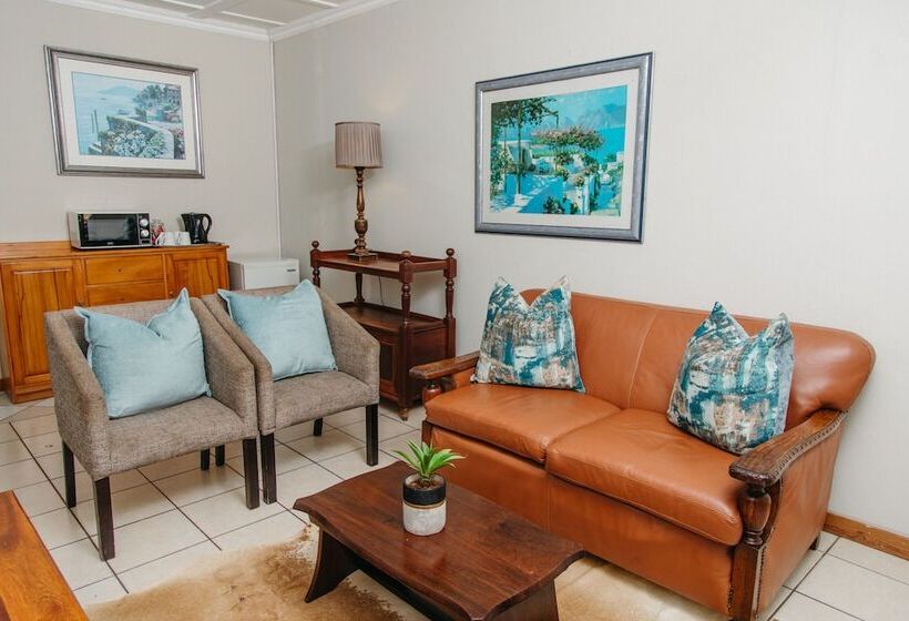 Bed and Breakfast Biweda Nguni Lodge