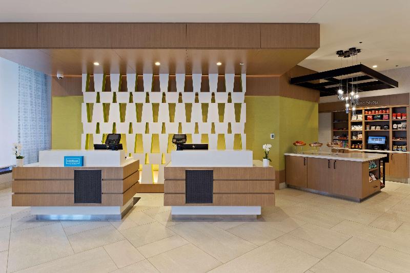 בית מלון כפרי Hilton Garden Inn Boston Brookline, Ma