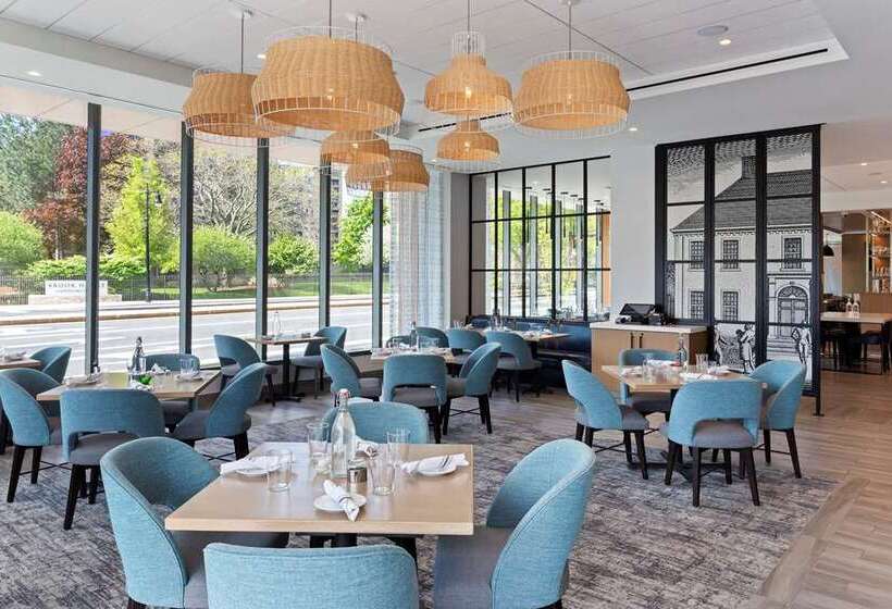 בית מלון כפרי Hilton Garden Inn Boston Brookline, Ma