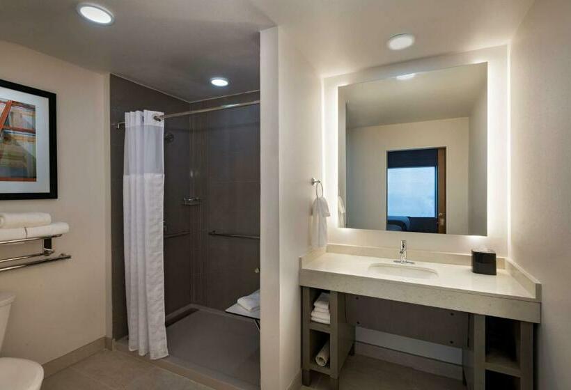 هتل Hyatt House Carlsbad