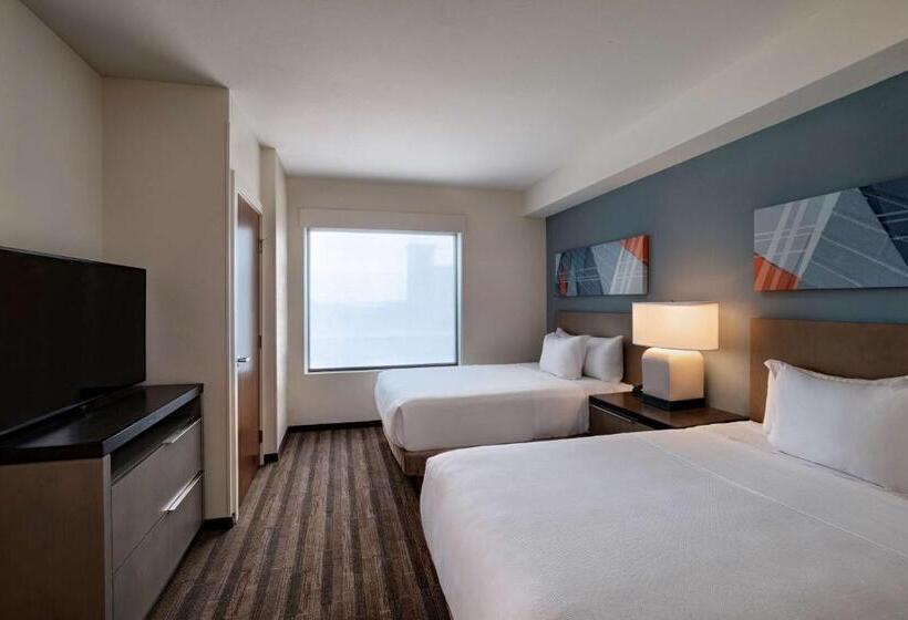 هتل Hyatt House Carlsbad