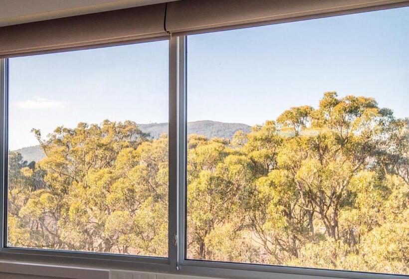 Macedon Ranges Hotel & Spa