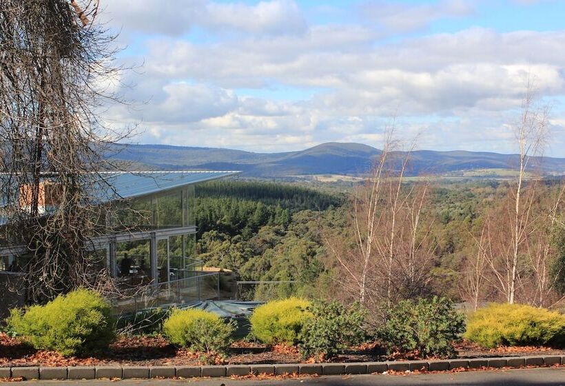 Macedon Ranges Hotel & Spa