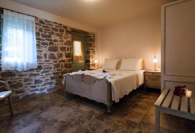بنسيون Palaeopoli Villas