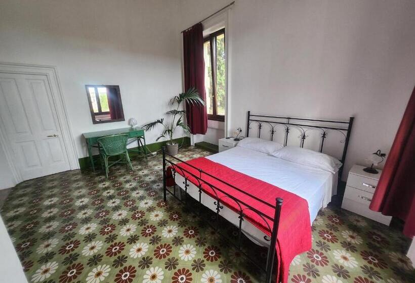 تختخواب و صبحانه Dimora Liberty