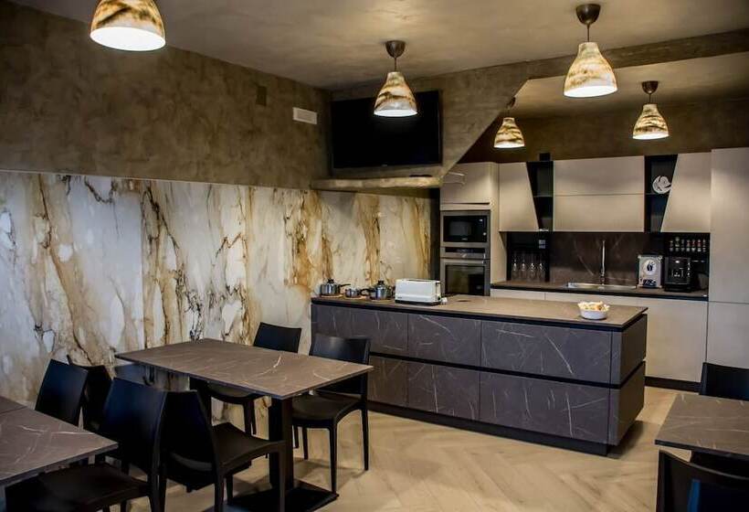 Bed and Breakfast L Antica Quercia