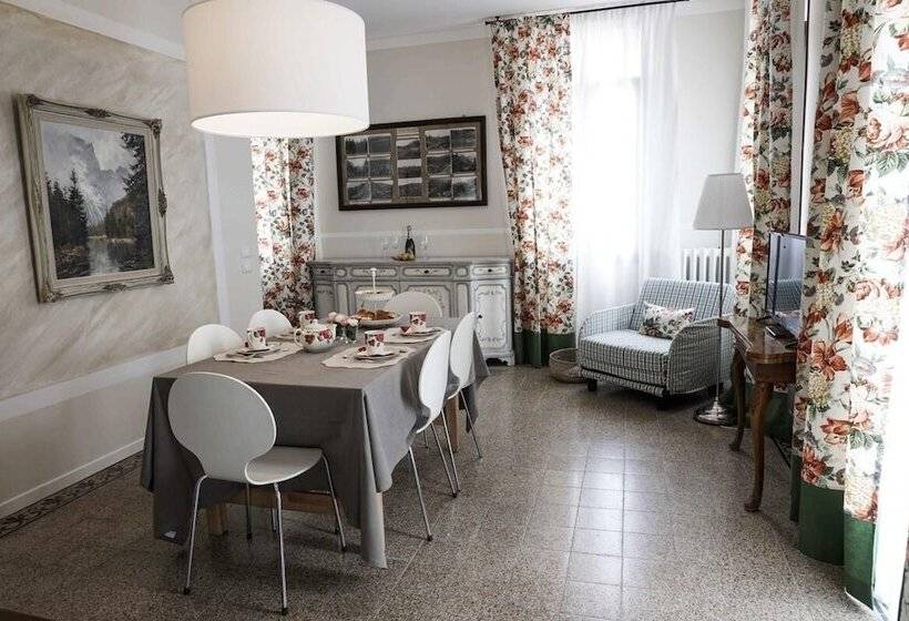 مسافرخانه Prosecco Collalto Lodge