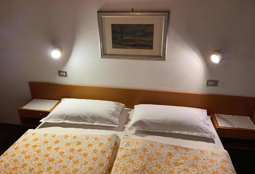 هتل Gasthof Albergo Ressmair