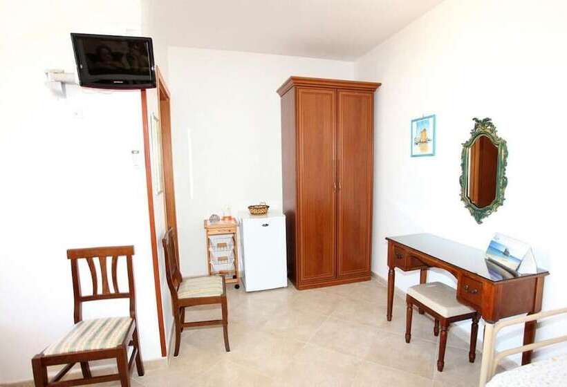 هتل روستایی Agriturismo Masseria Terra D Otranto