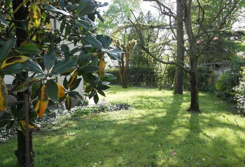 بنسيون Casa Bellodi