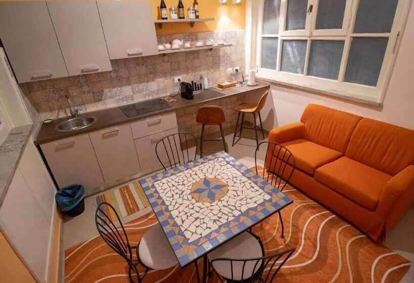 پانسیون Teatro Sullo Stretto