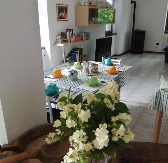 B&b Carunei
