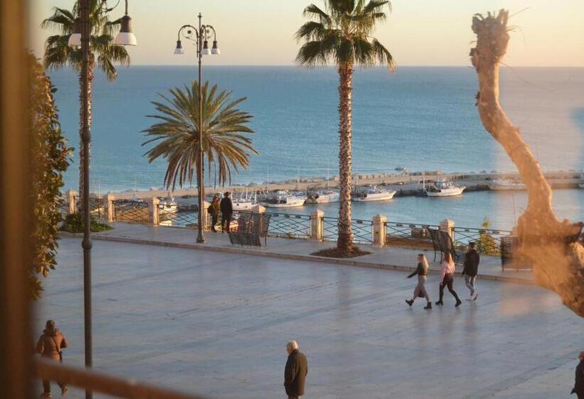 تختخواب و صبحانه Agorà Panoramic Rooms