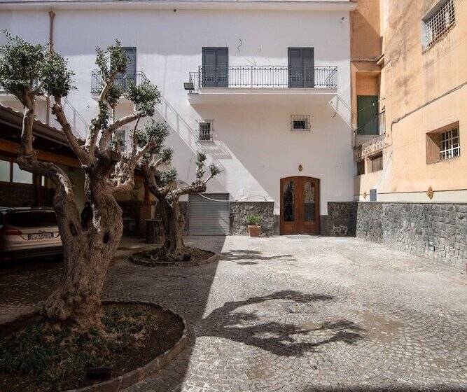 민박 Palazzo Caracciolo Del Sole