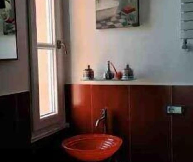 مبيت وإفطار Villa Eugenia