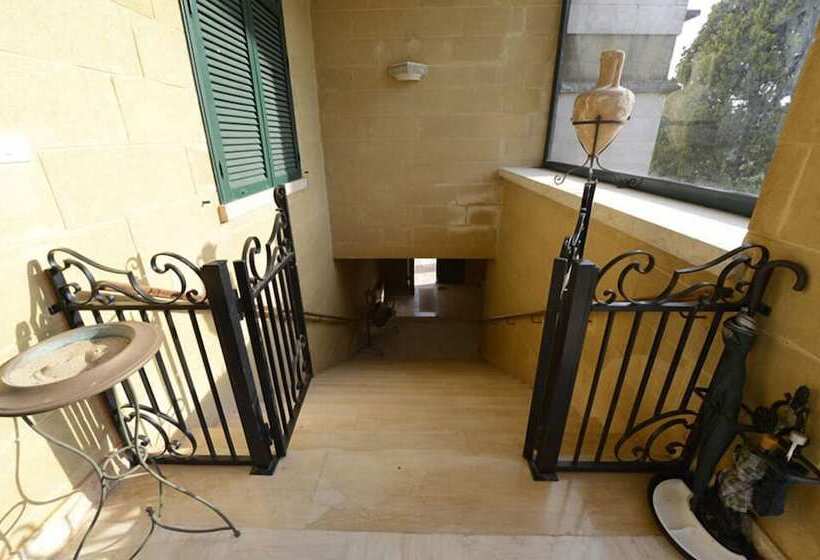 مبيت وإفطار Villa Pesce