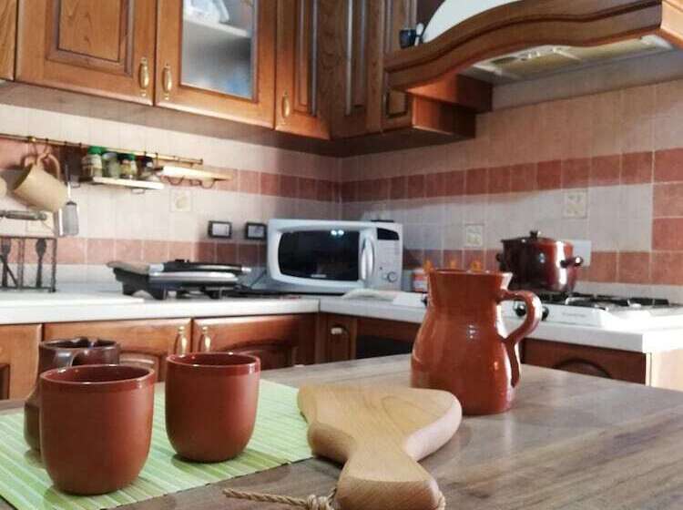 مبيت وإفطار Villa Santa Elena