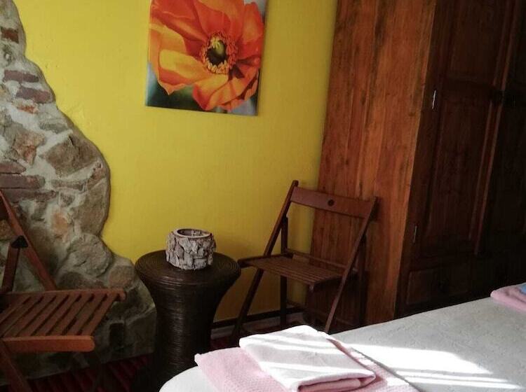 مبيت وإفطار Villa Santa Elena