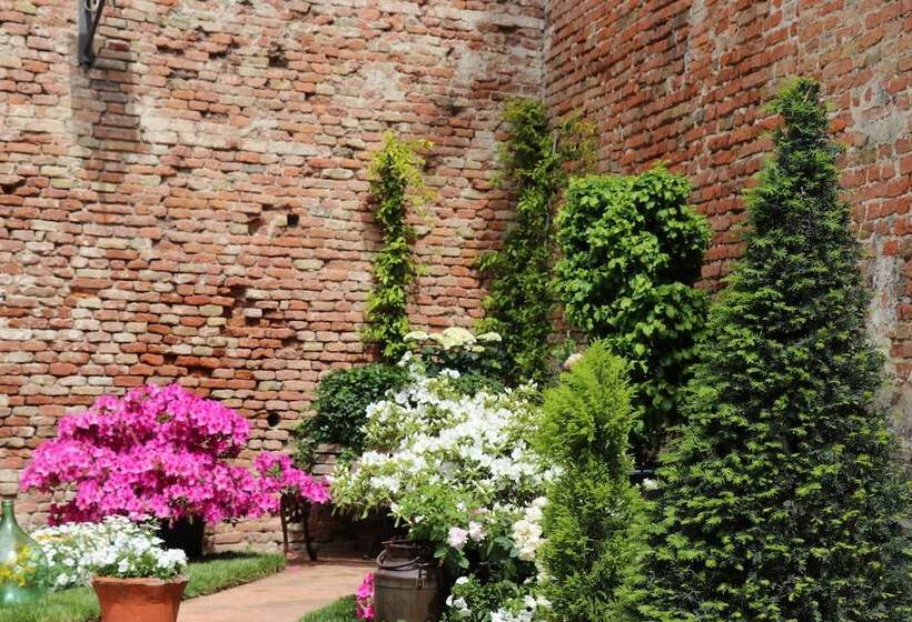 فندق فئة نجمة واحدة Castello Santarcangelo Di Romagna