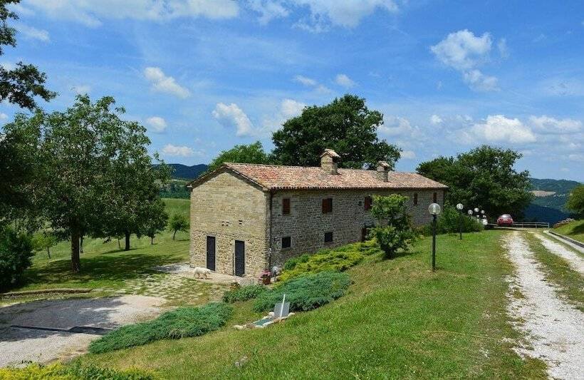 교외 호텔 Agriturismo Le Case