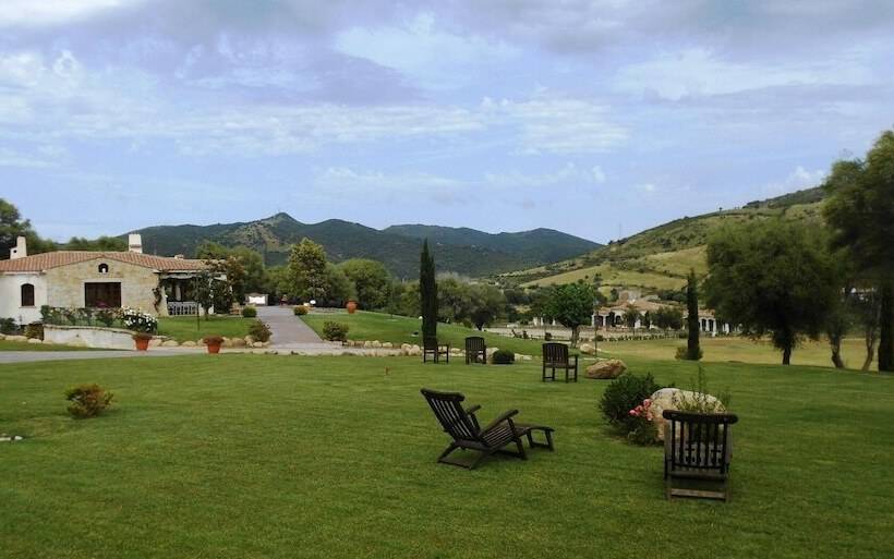 فندق ريفى Agriturismo  Tenuta Le Terre 1927