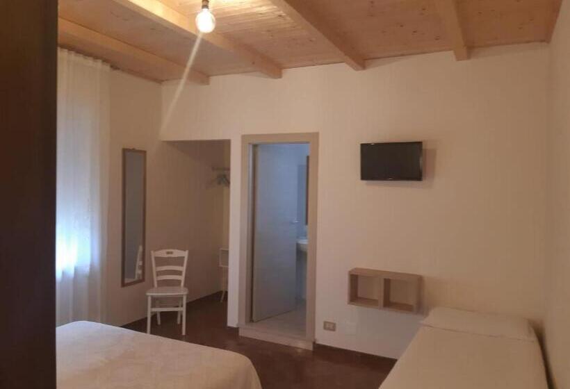تختخواب و صبحانه Le Corti Del Casale