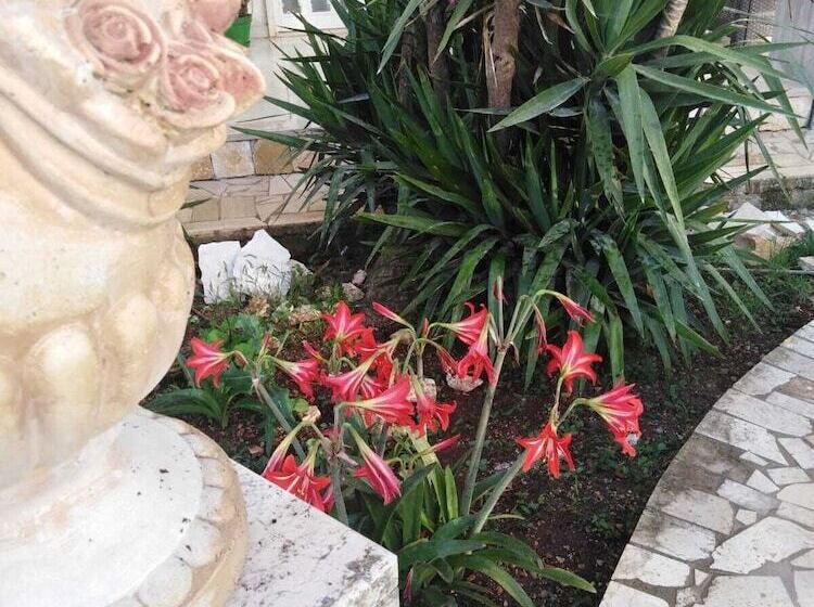 تختخواب و صبحانه Le Corti Del Casale