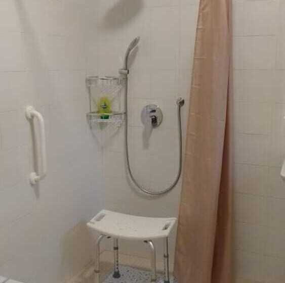 مبيت وإفطار Agriturismo Cascina Poscallone