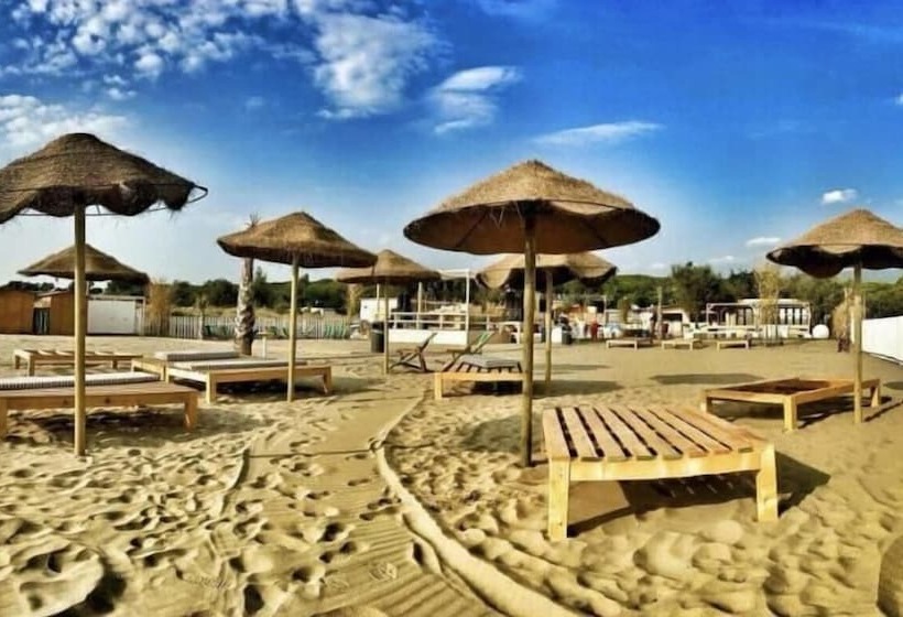 酒店 Dream Village