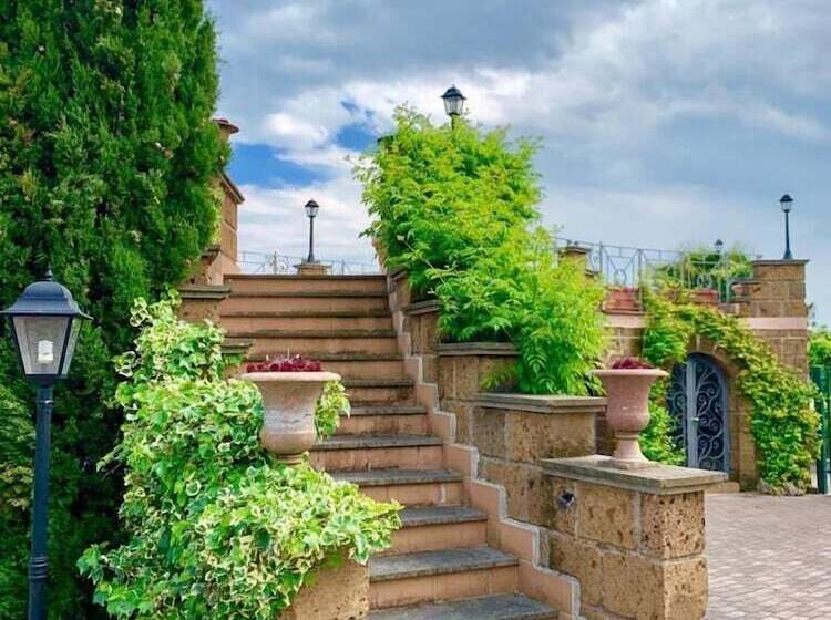 펜션 La Torretta Guest House