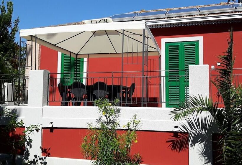 پانسیون Le Stanze Di Villa Labruto