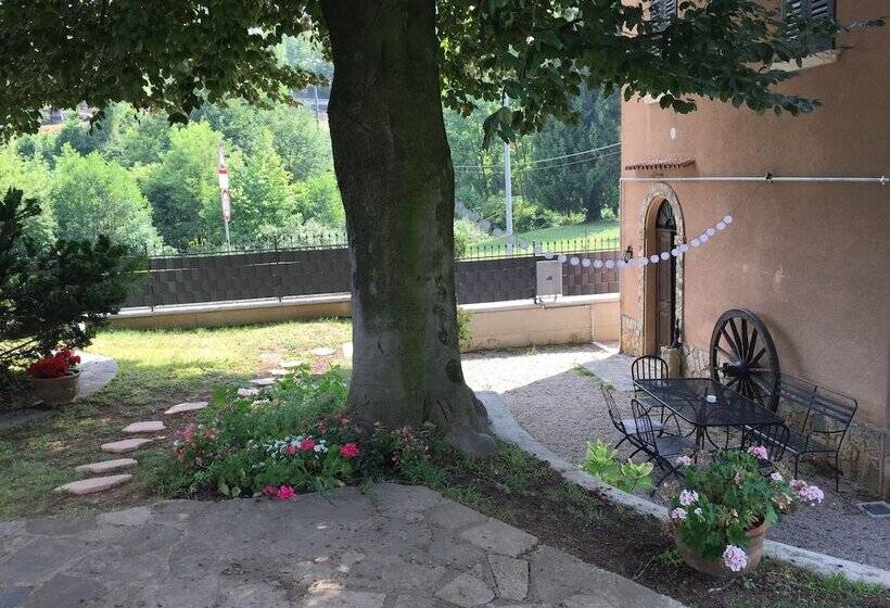 ペンション Villa Cesarina, Vallio Terme , Salo’