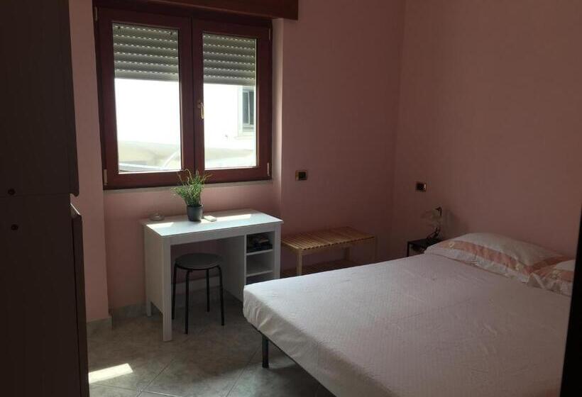 تختخواب و صبحانه Scaloni Bnb
