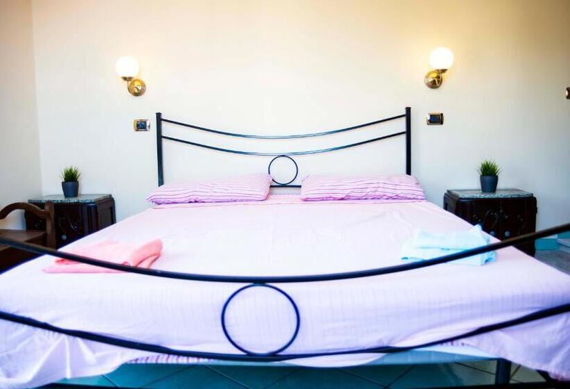 تختخواب و صبحانه Scaloni Bnb