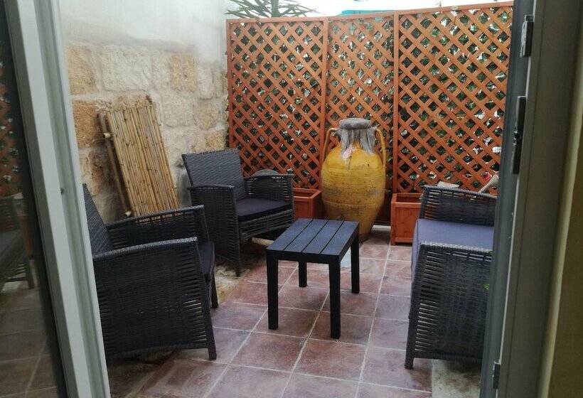 مبيت وإفطار Borgo Salentino